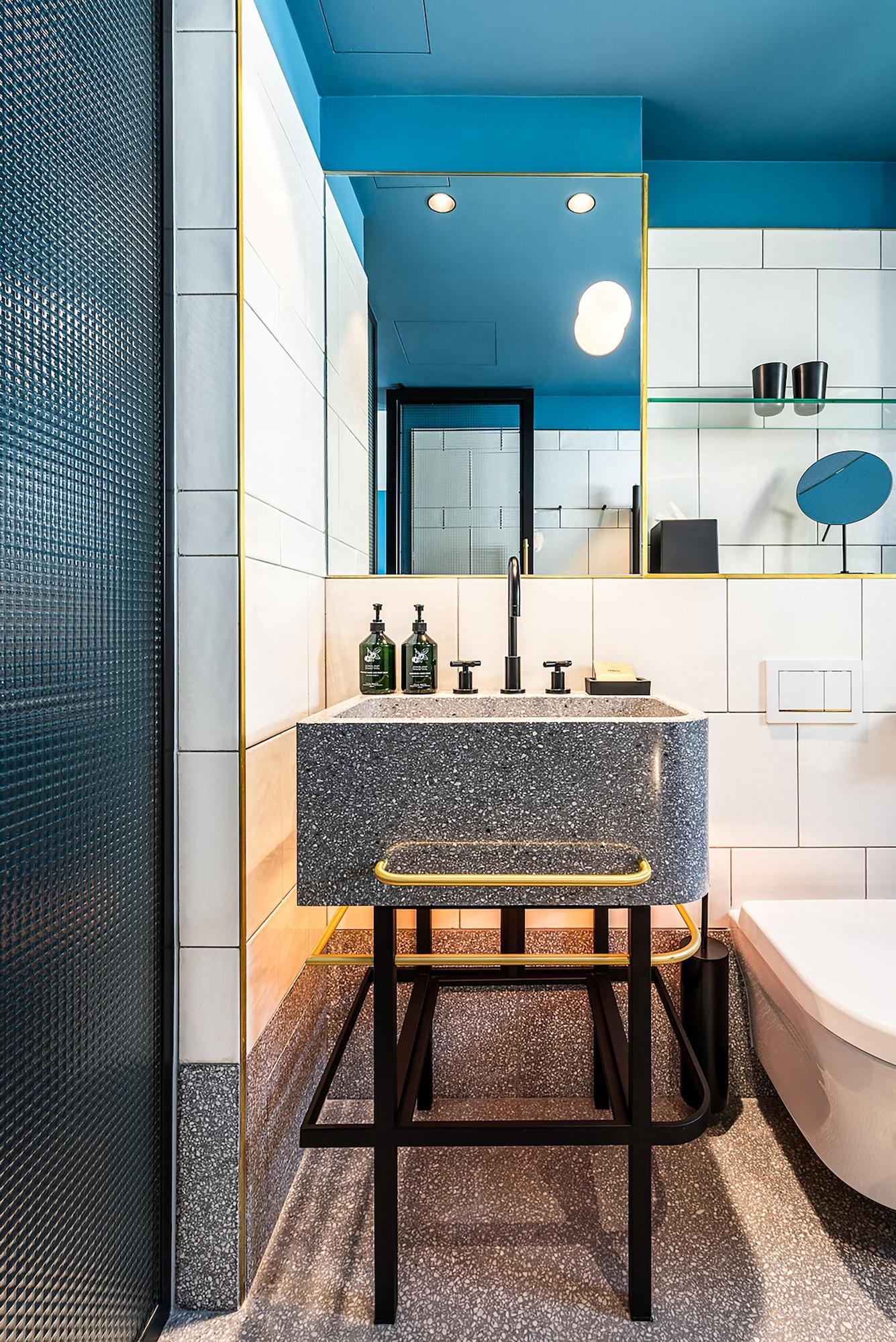 Maximilian Hotel Прага Екстериор снимка
