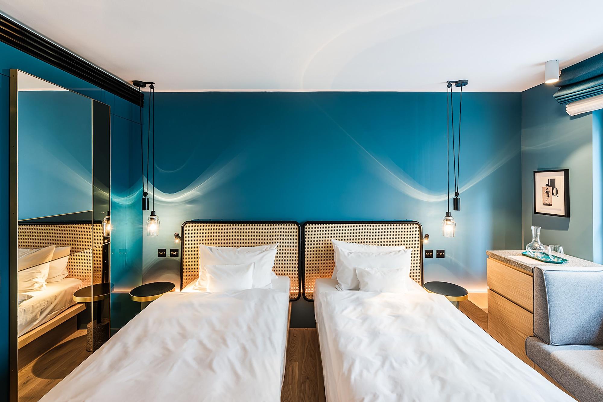 Maximilian Hotel Прага Екстериор снимка